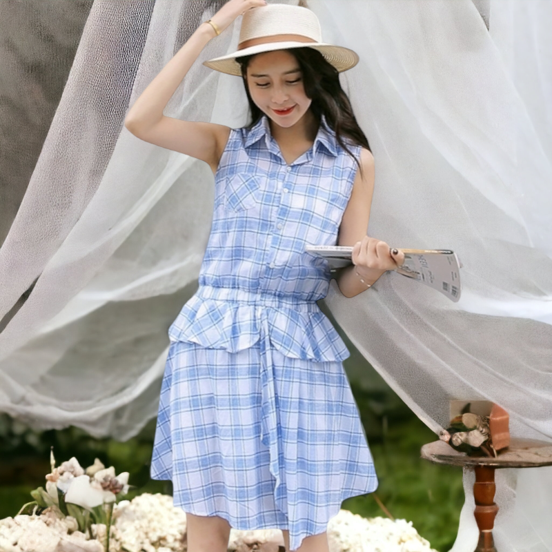 Dress4250 เดรสเชิ้ตลายสก็อตโทนสีฟ้า กระดุมหน้าครึ่งตัว คอปกเชิ้ต เอวสม็อคยางยืด มีซับในช่วงกระโปรง ผ้าคอตตอนเนื้อดีนุ่มใส่สบาย งานสวยใส่ง่ายน่ารักมาก