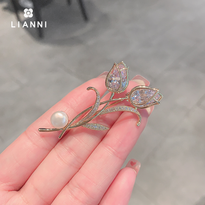 เข็มกลัด เข็มกลัดสวยๆ เข็มกลัดติดเสื้อ Brooch