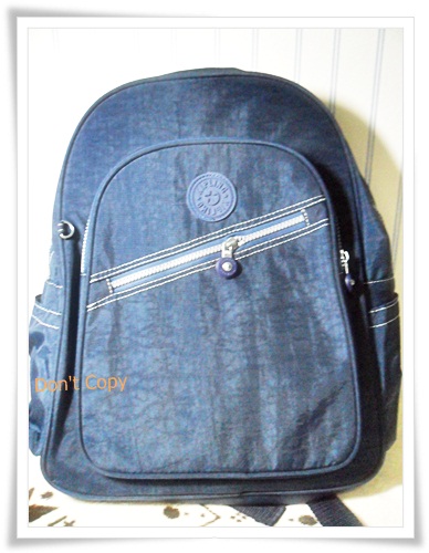 กระเป๋า notebook สะพายหลัง สีกรม KP003