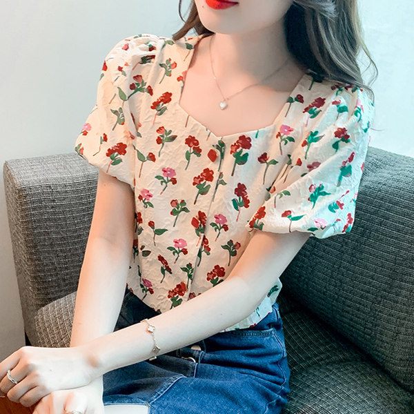 เสื้อลูกไม้ แขนสั้น