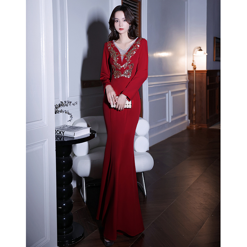 ชุดราตรี ชุดราตรีสวยหรู แบบ ทันสมัย Evening dress