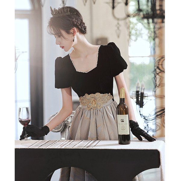 ชุดราตรี ชุดราตรีสวยหรู แบบ ทันสมัย Evening dress