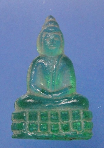 พระแก้วเนื้อเขียว