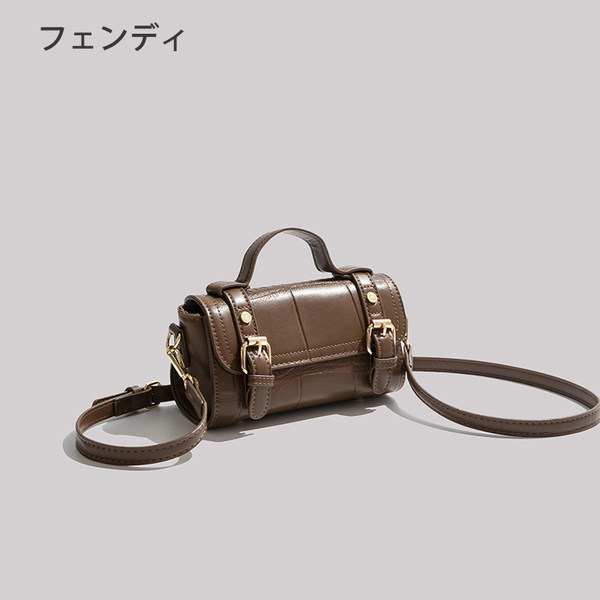 กระเป๋าสะพายข้างผู้หญิง กระเป๋าสะพายสไตล์เกาหลี By Japanese フェンディ authentic bag
