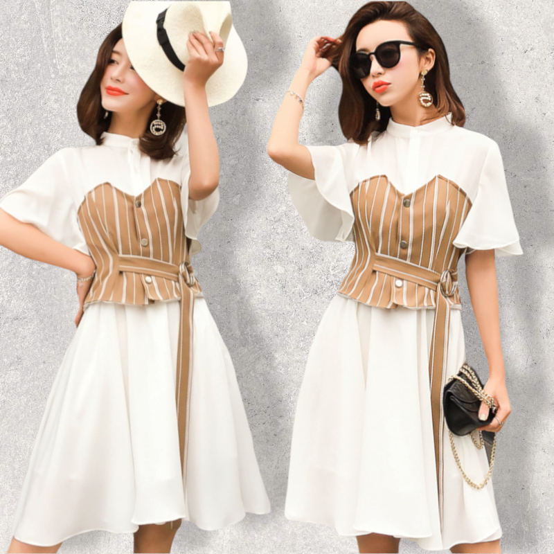 Dress4538 เดรสทรงปล่อยสีครีมมีซับใน กระดุมอก เย็บติดเสื้อกั๊กลายริ้วสีน้ำตาลอ่อนพร้อมสายเข็มขัดปรับได้