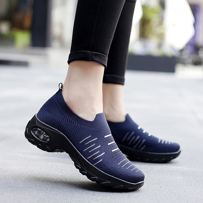 รองเท้าผ้าใบ รองเท้าลำลอง รองเท้าผ้าใบลำลอง รองเท้าแฟชั่นแบบสวม Slipper Shop