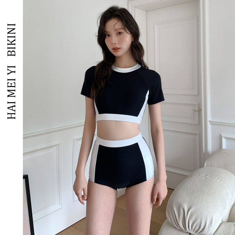 ชุดว่ายน้ำผู้หญิง ชุดว่ายน้ำน่ารัก Bikini ชุดไปทะเล