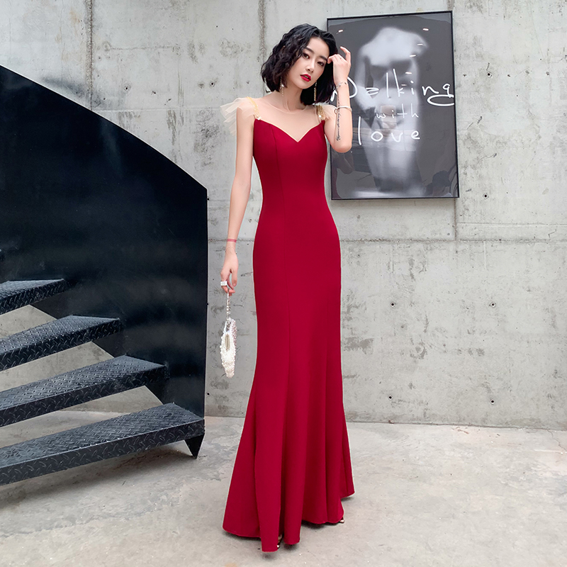 ชุดราตรี ชุดราตรีสวยหรู แบบ ทันสมัย Evening dress