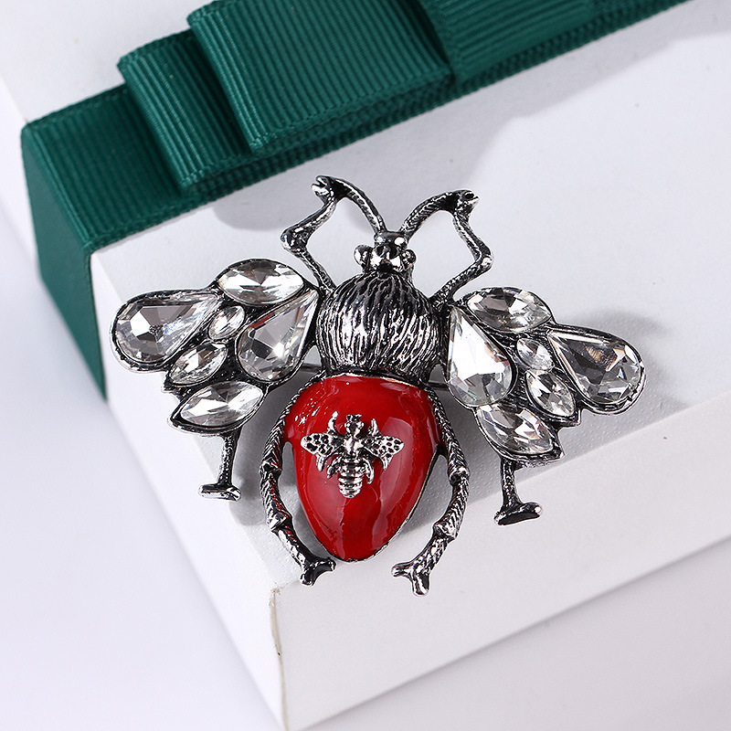 เข็มกลัด เข็มกลัดสวยๆ เข็มกลัดติดเสื้อ Brooch