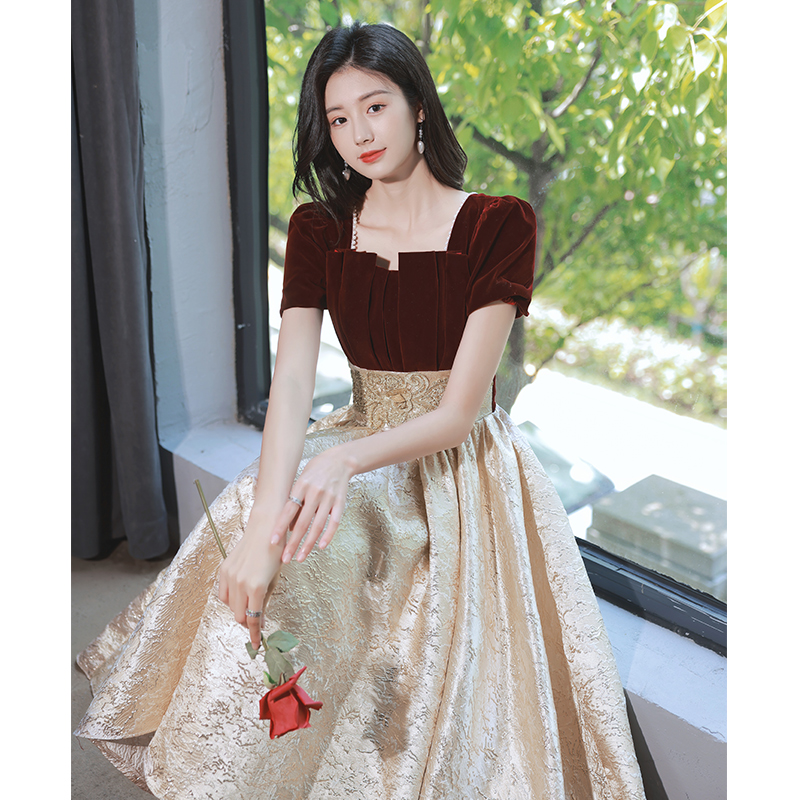 ชุดราตรี ชุดราตรีสวยหรู แบบ ทันสมัย Evening dress