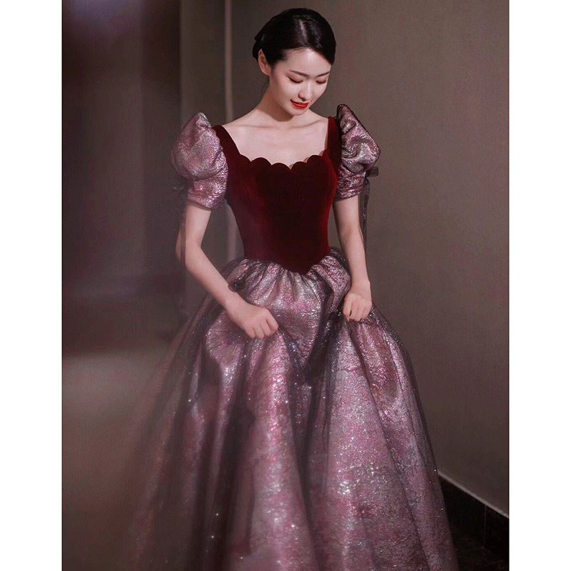 ชุดราตรี ชุดราตรีสวยหรู แบบ ทันสมัย Evening dress