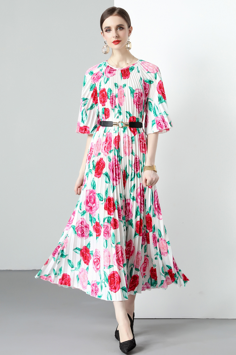 ชุดเดรสยาวสวยๆ ชุดเดรสยาวใส่สบาย ใส่ทำงาน
