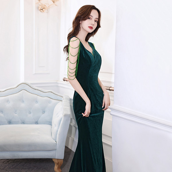 ชุดราตรี ชุดออกงาน ดีไซน์หรู แบรนด์ Angel