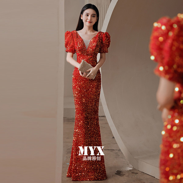 ชุดราตรี ชุดราตรีสวยหรู แบบ ทันสมัย Evening dress