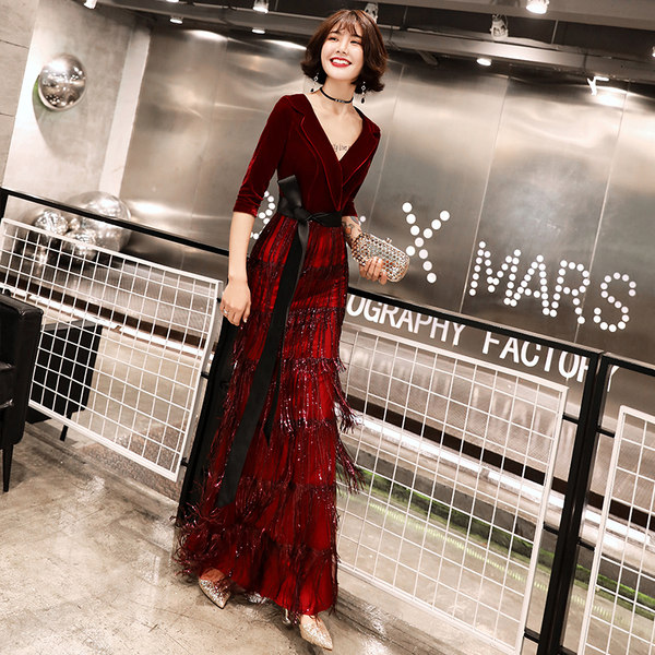 ชุดราตรี ชุดออกงาน ดีไซน์หรู แบรนด์ Angel