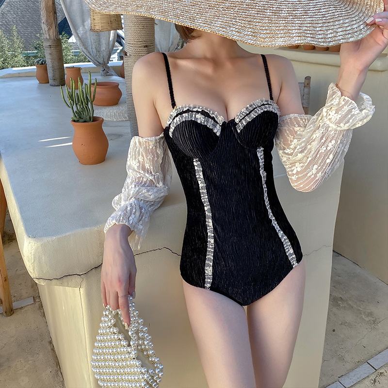 ชุดว่ายน้ำผู้หญิง ชุดว่ายน้ำน่ารัก Bikini ชุดไปทะเล