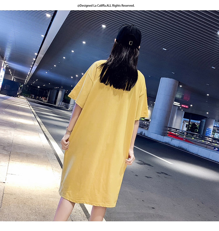 Dress4519 เดรสทรงโอเวอร์ไซส์เดรสสาวอวบคอปกสีเหลืองครีม อกปักกระบองเพชร ผ้าคอตตอนเนื้อดีนุ่มยืดหยุ่นสูงใส่สบาย ผ่าหน้าเล็กน้อยเพื่อความคล่องตัว งานสวยใส่ง่ายน่ารักมาก