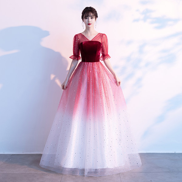 ชุดราตรี ชุดราตรีสวยหรู แบบ ทันสมัย Evening dress