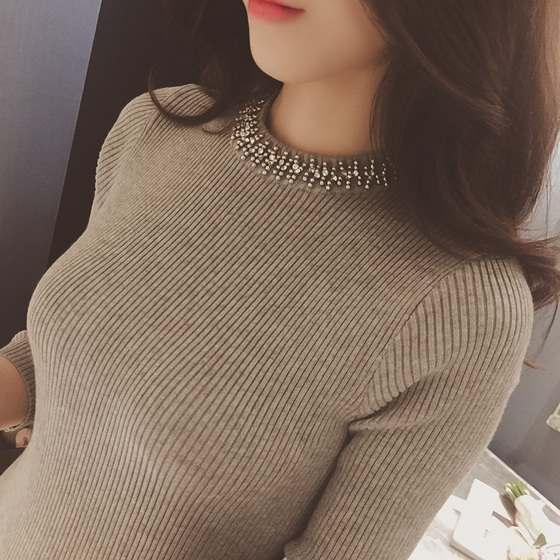 เสื้อไหมพรม ตัวยาว ผ้าร่อง แต่งลูกปัดที่ช่วงคอเก๋ๆ พร้อมส่ง เทา