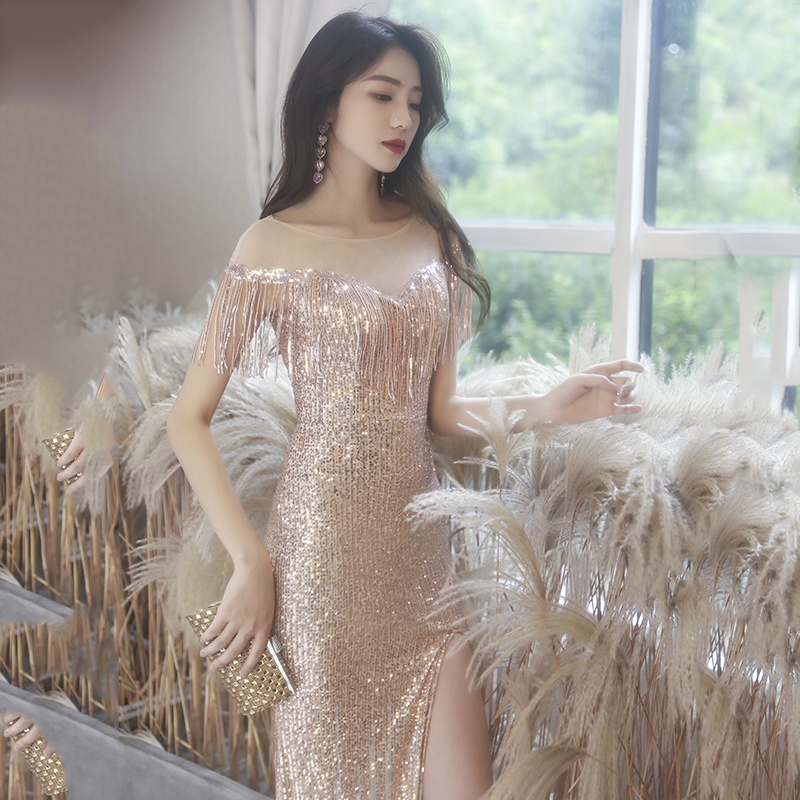 ชุดราตรี ชุดราตรีสวยหรู แบบ ทันสมัย Evening dress