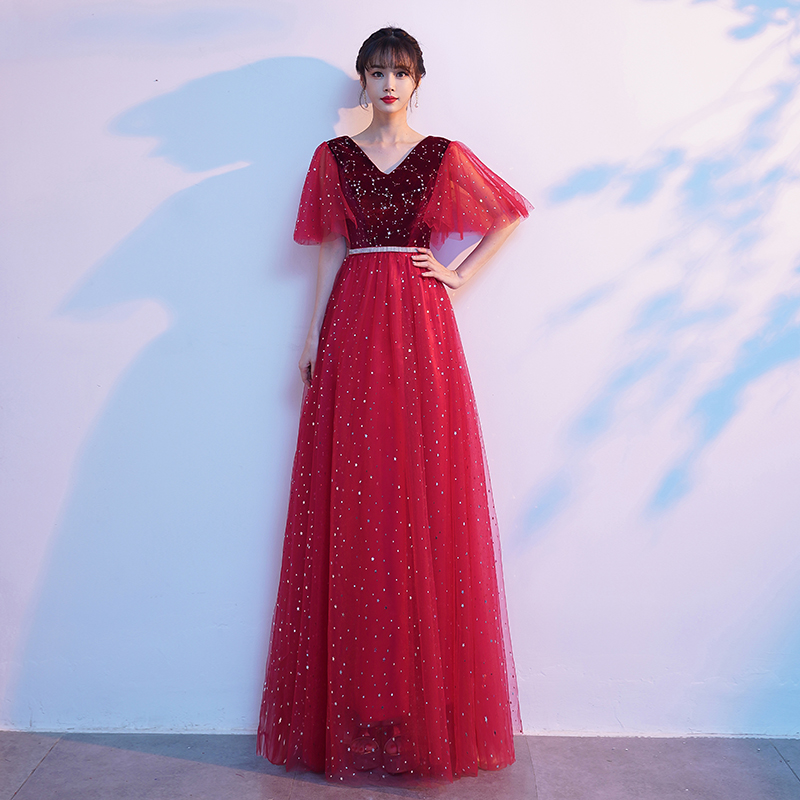 ชุดราตรี ชุดราตรีสวยหรู แบบ ทันสมัย Evening dress