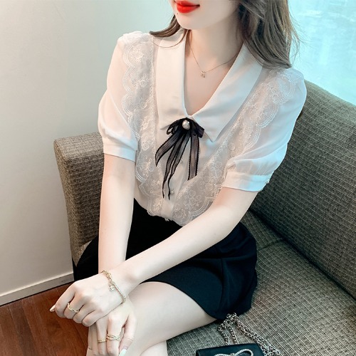 เสื้อลูกไม้ แขนสั้น