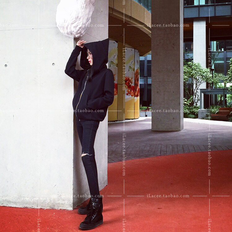 เสื้อกันหนาว ฮู้ดเท่ๆ สีดำ ผ้าใยสังเคราะห์ งานดุหนานุ่ม พร้อมส่งเลยจ้า BLACK