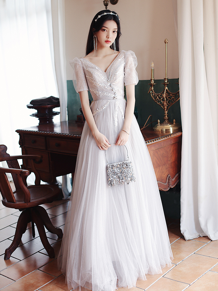 ชุดราตรี ชุดราตรีสวยหรู แบบ ทันสมัย Evening dress