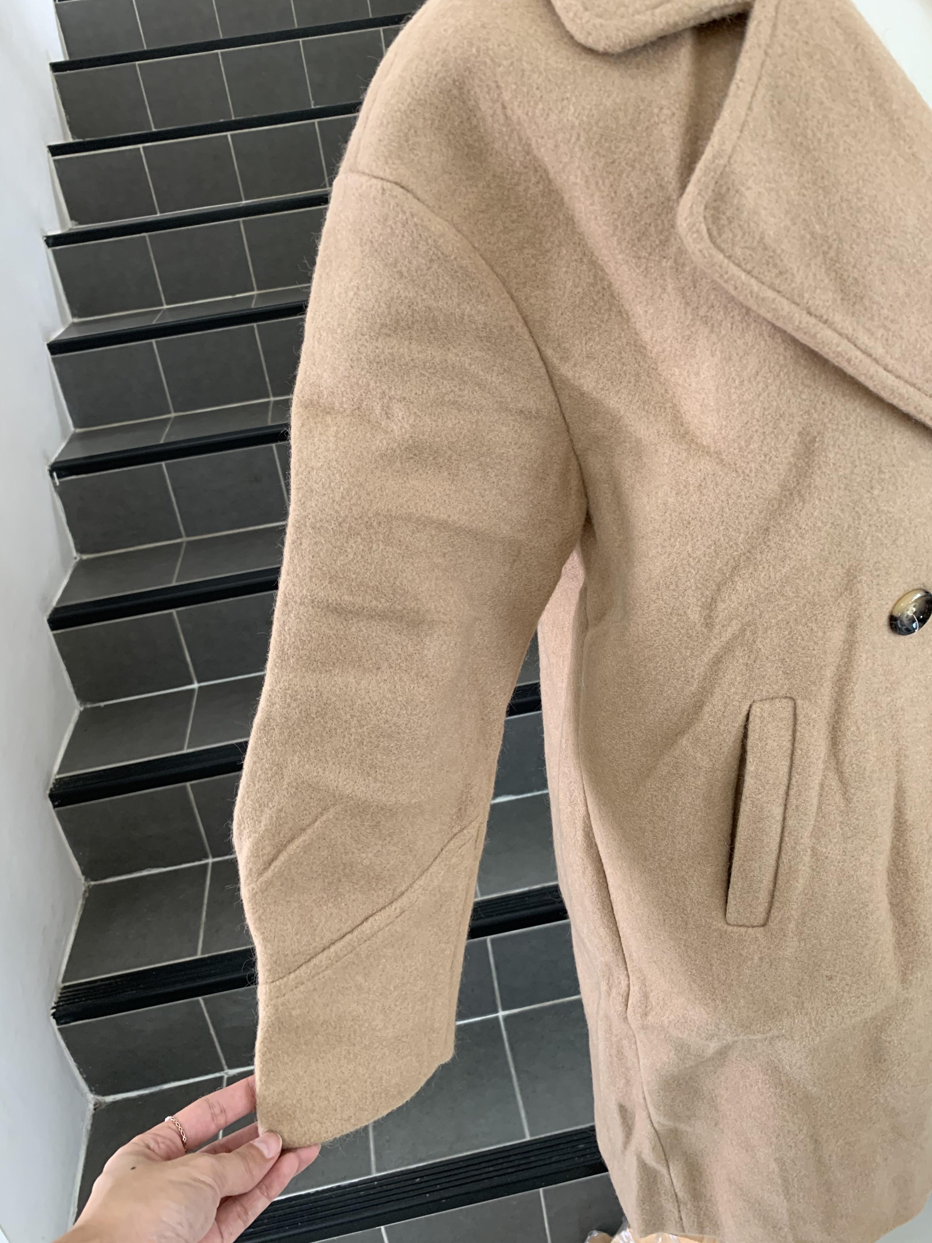 โอเวอร์โค้ท overcoat สไตล์ยุโรป แบบแขนเต่อ กำลังฮิต ใส่ง่ายเข้ากับทุกชุด กันหนาวได้ดี พร้อมส่ง