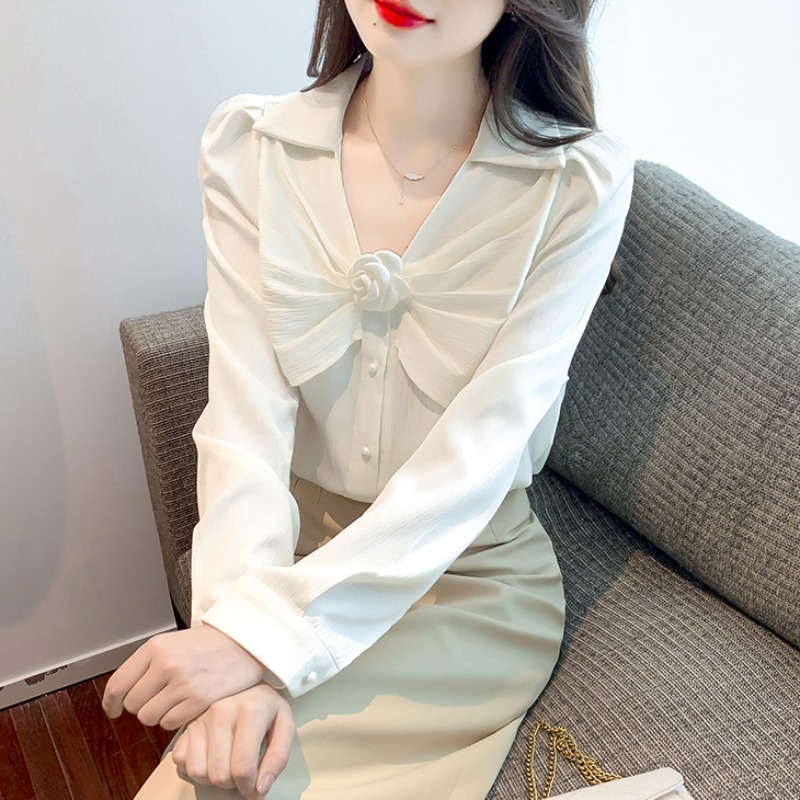 เสื้อเชิ้ตผู้หญิงแขนยาว เสื้อเชิ้ตผู้หญิงใส่ทํางาน 390 บาทต่อชิ้น ฟรีค่าจัดส่ง
