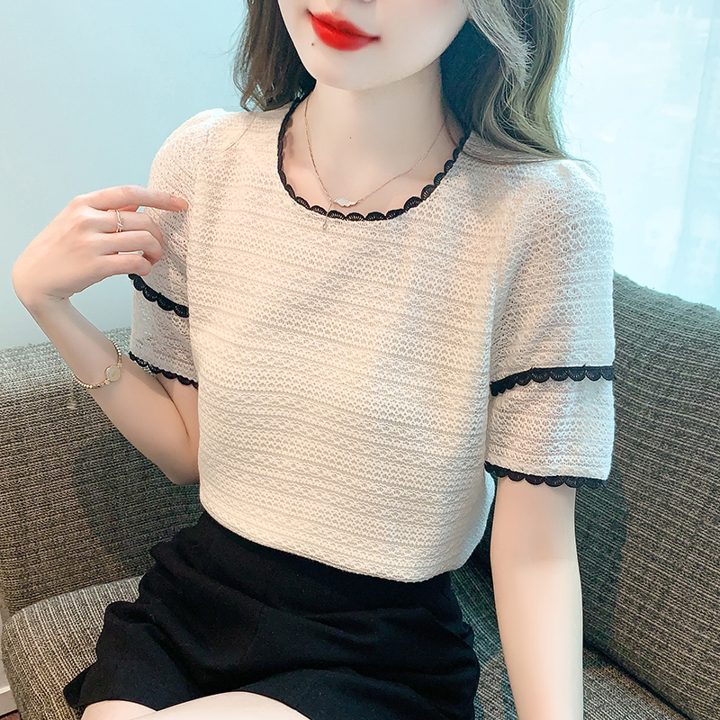 เสื้อเชิ้ตผู้หญิงแขนยาว เสื้อเชิ้ตผู้หญิงใส่ทํางาน 390 บาทต่อชิ้น ฟรีค่าจัดส่ง