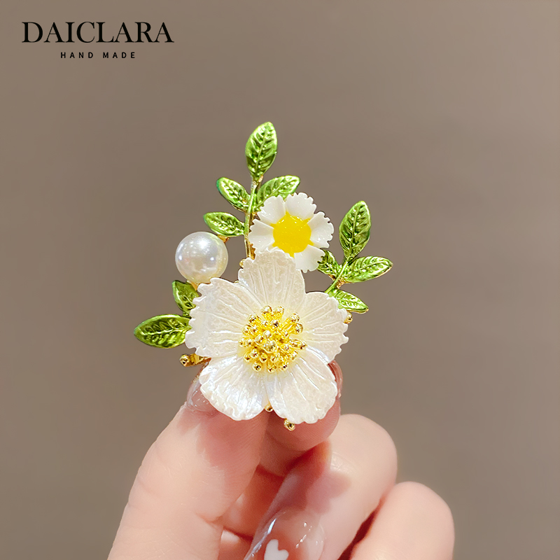 เข็มกลัด เข็มกลัดสวยๆ เข็มกลัดติดเสื้อ Brooch