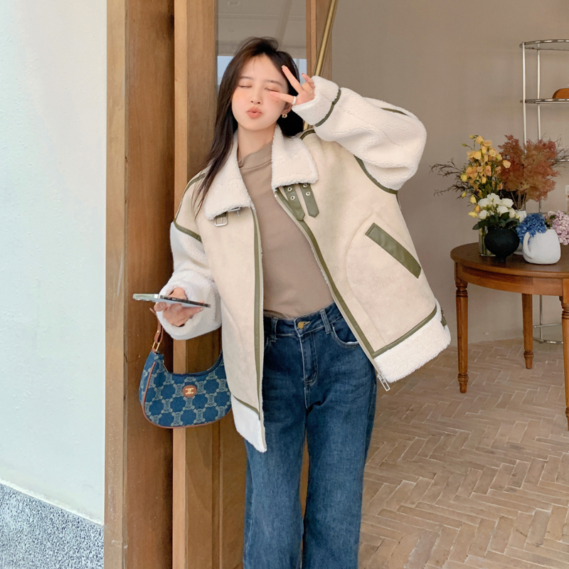 เสื้อโค้ท เสื้อโค้ทกันหนาว เสื้อโค้ทใส่เที่ยวต่างประเทศ ยี่ห้อ: Qianziqian