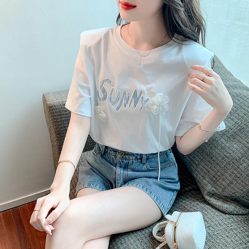 เสื้อยืดวัยรุ่นน่ารักๆ เสื้อวัยรุ่นแขนสั้น เสื้อผ้าวัยรุ่นเกาหลี แบรนด์ Wiyike
