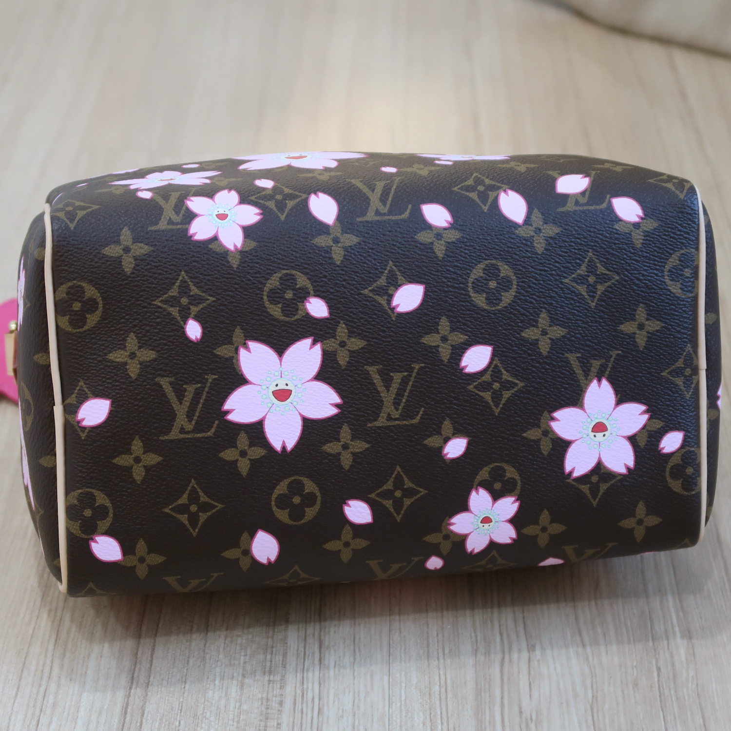LV X Murakami Monogram Cherry Blossom Speedy 25 Bandouliere (พารากอน 2 เดือน)