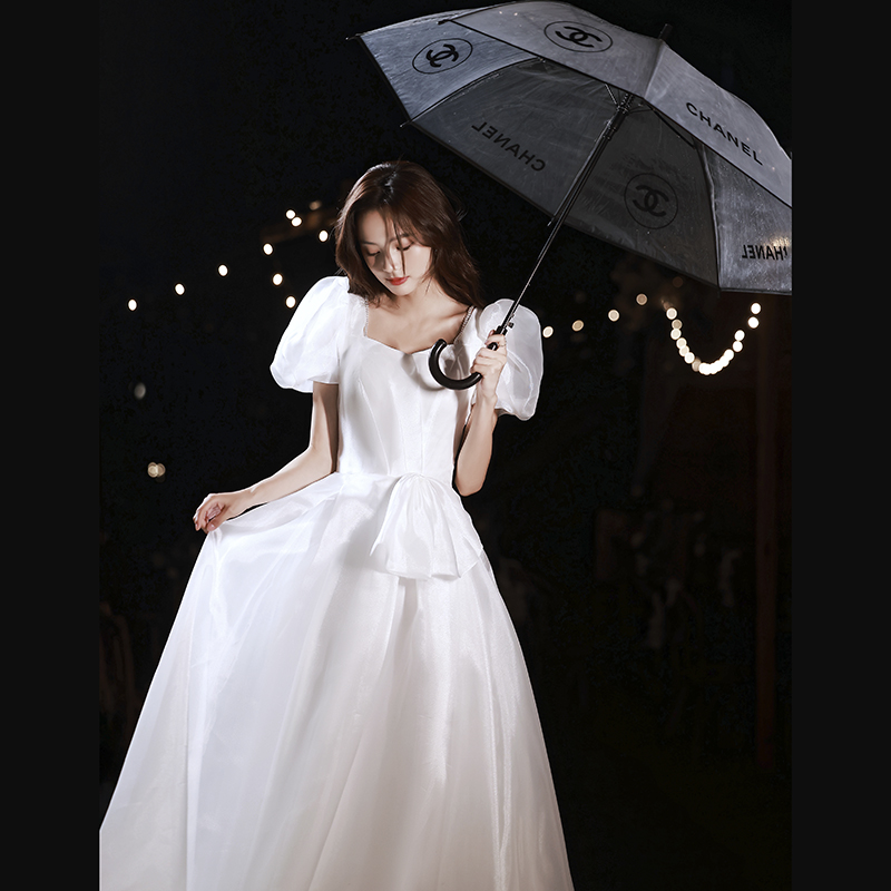 ชุดราตรี ชุดราตรีสวยหรู แบบ ทันสมัย Evening dress