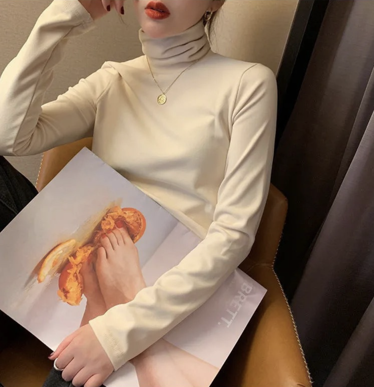 HEATTECH (ฮีทเทค คอเต่าสูง นุ่ม) เสื้อแขนยาว ใส่เพิ่มความอุ่นด้านใน กันหนาว ยืดหยุ่น ผ้าเนื้อนุ่ม