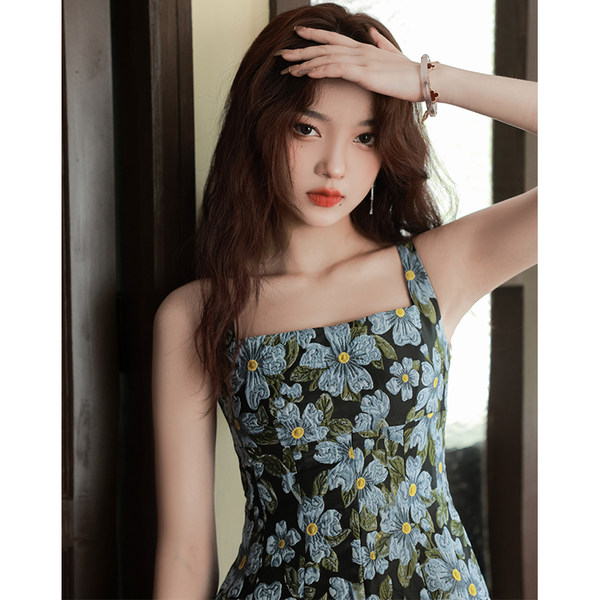ชุดราตรี ชุดราตรีสวยหรู แบบ ทันสมัย Evening dress