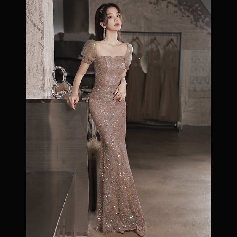 ชุดราตรี ชุดราตรีสวยหรู แบบ ทันสมัย Evening dress