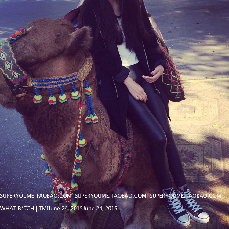 เสื้อกันหนาว ทรงเก๋ มีฮู้ด ผ้าสำสีเนื้อนุ่ม ใส่คลุมสวยๆในวันสบายๆค่าา พร้อมส่งจ้า