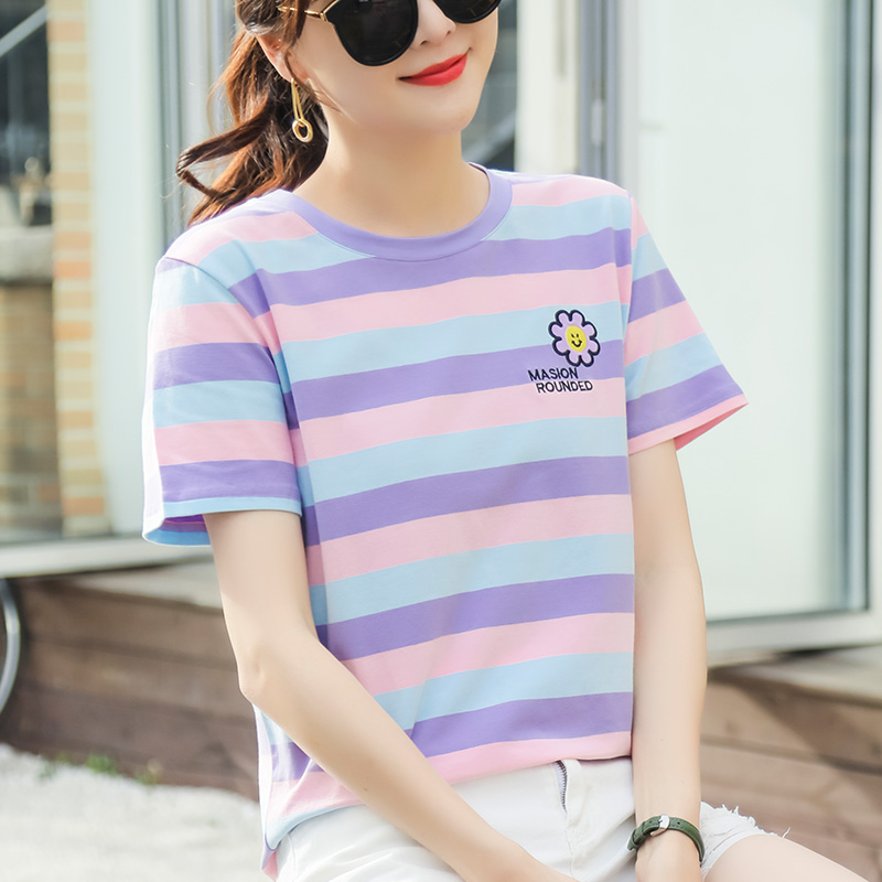 เสื้อยืดวัยรุ่น เสื้อยืดผู้หญิง