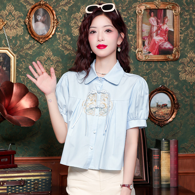 เสื้อเชิ้ตผู้หญิงใส่ทํางาน 390 บาทต่อชิ้น ฟรีค่าจัดส่ง