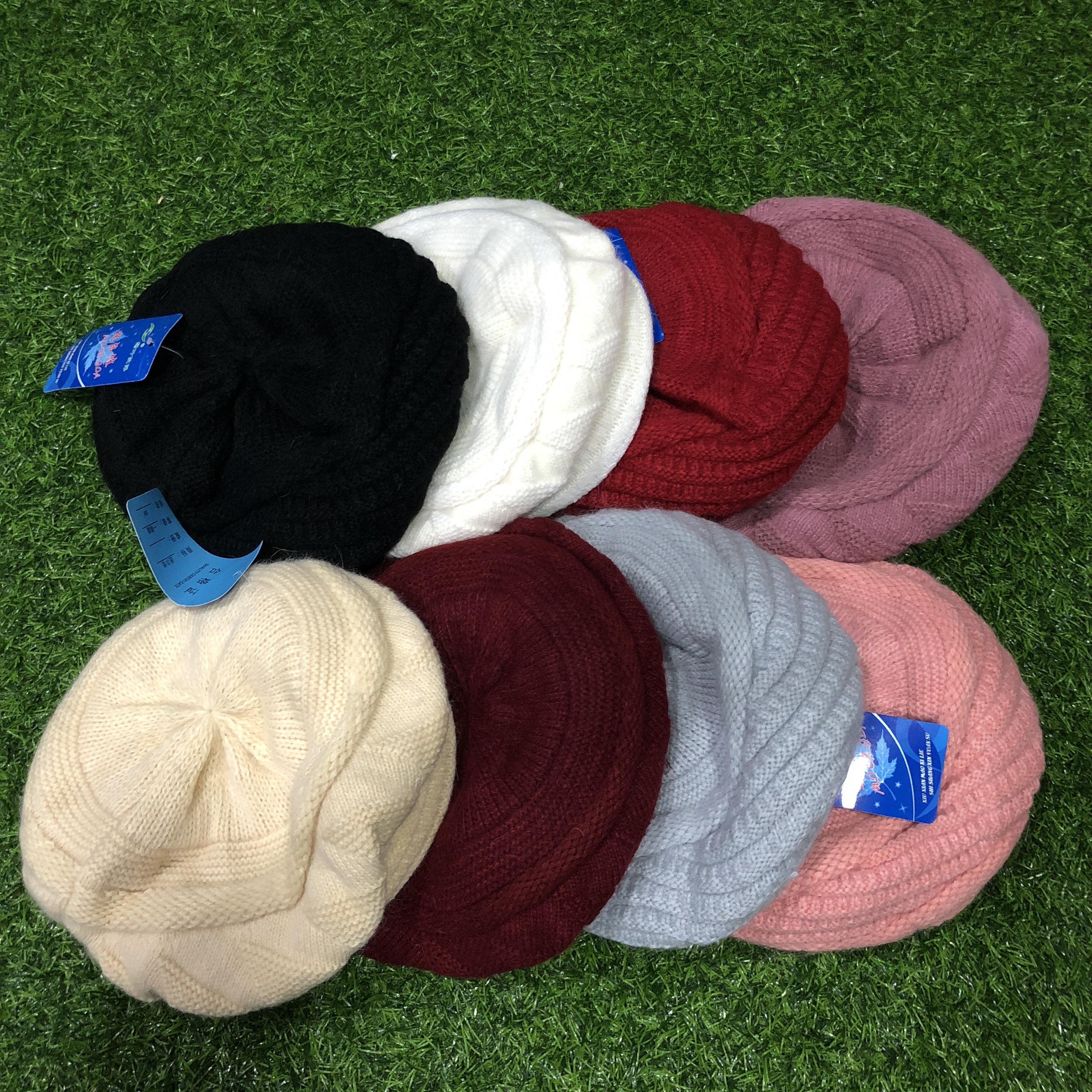 หมวกกันหนาว หมวกไหมพรมกันหนาวผู้หญิง ด้านในบุขนอุ่น แบบหวานๆ น่ารัก มีหลายสีให้เลือก พร้อมส่งจ้า