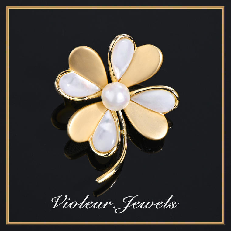 เข็มกลัด เข็มกลัดสวยๆ เข็มกลัดติดเสื้อ Brooch