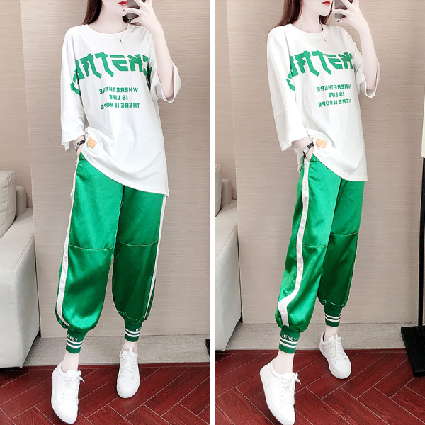 ชุดวอร์ม สูทเกาหลี Jumpsuit ชุดจั้มสูท ชุดเซท 2 ชิ้น ชุดกีฬาผู้หญิง ชุดออกกำลังกาย เสื้อกันหนาว ชุดวอร์มคู่