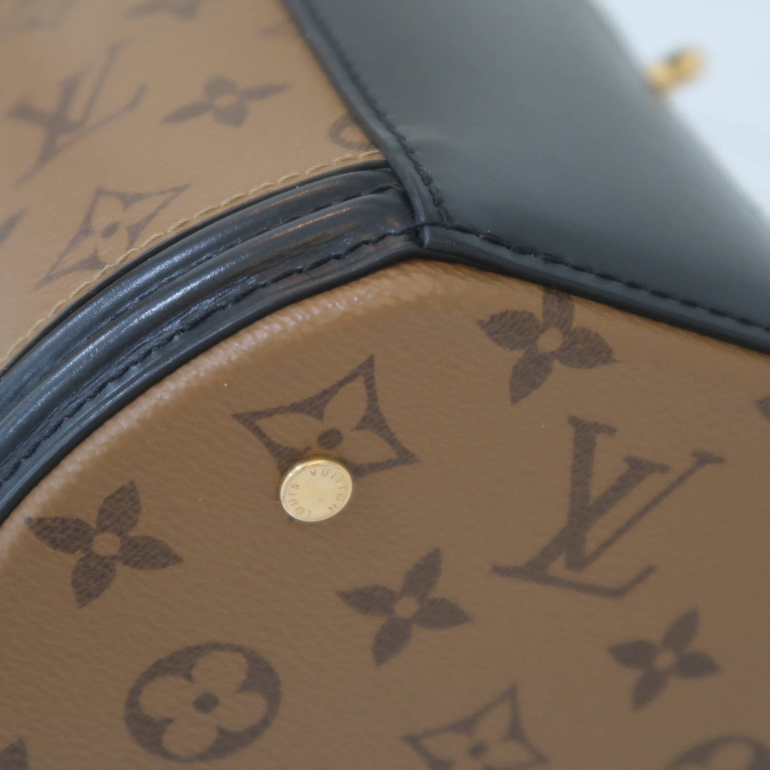 Louis Vuitton Monogram Reverse Cannes