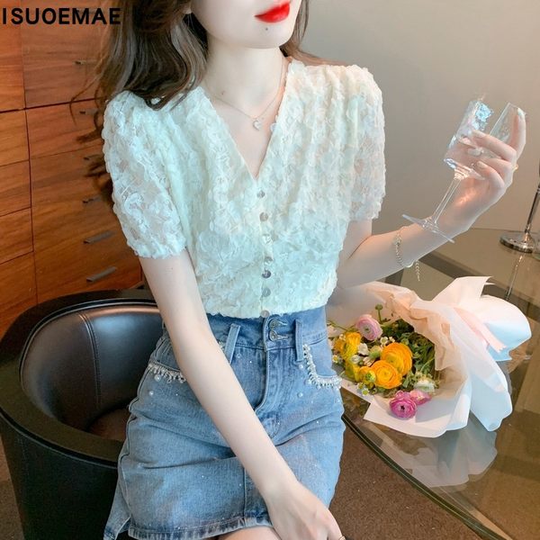 เสื้อลูกไม้ แขนสั้น