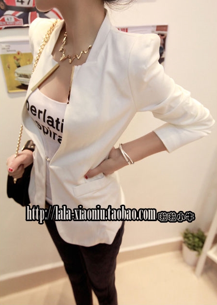 พร้อมส่ง - สีขาว เสื้อสูท เก๋ๆ ทรงสวย white