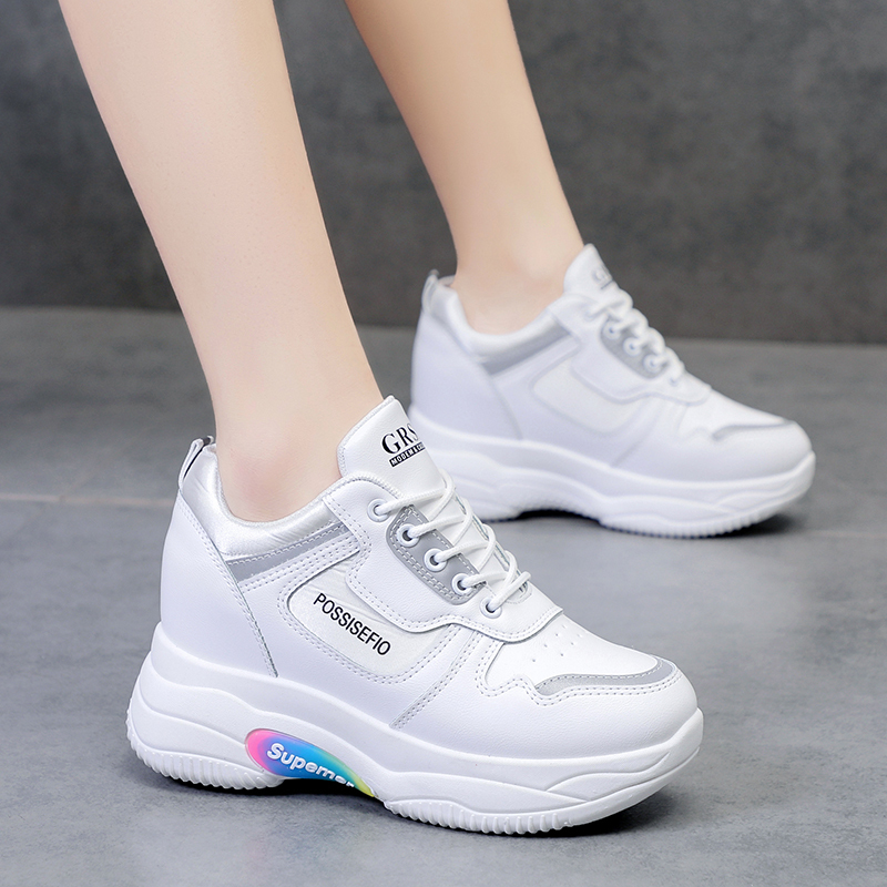 รองเท้าผ้าใบเสริมส้นสูง รองเท้าผ้าใบเสริมส้นสูงสไตล์เกาหลี ส่งฟรี EMS