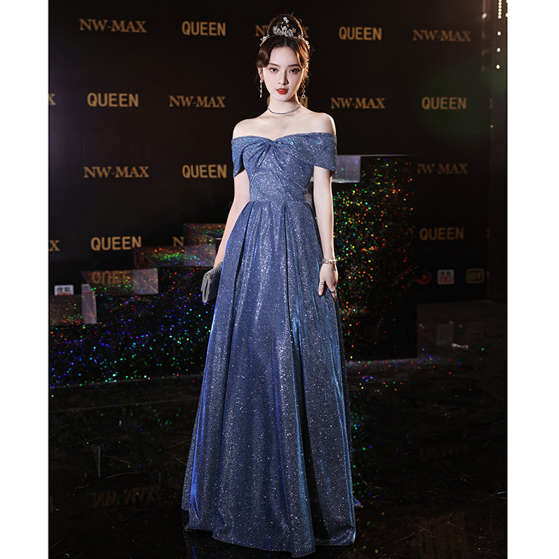 ชุดราตรี ชุดราตรีสวยหรู แบบ ทันสมัย Evening dress